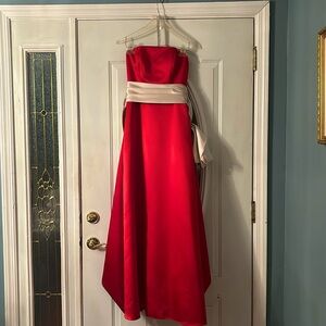 STRAPLESS RED SATIN BILL LEVKOFF GOWN